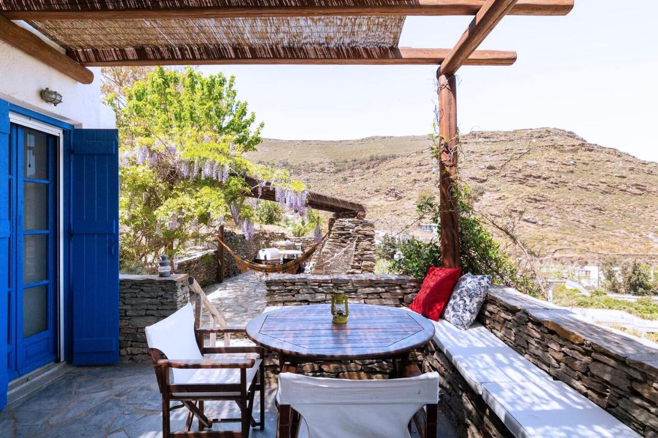 Traditional Village House On Kea Milopotamos  Bagian luar foto