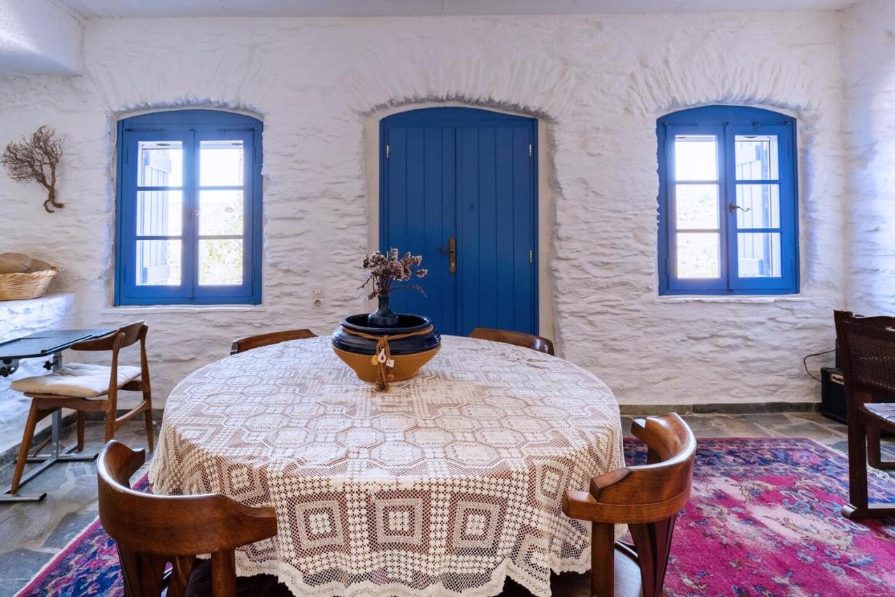 Traditional Village House On Kea Milopotamos  Bagian luar foto
