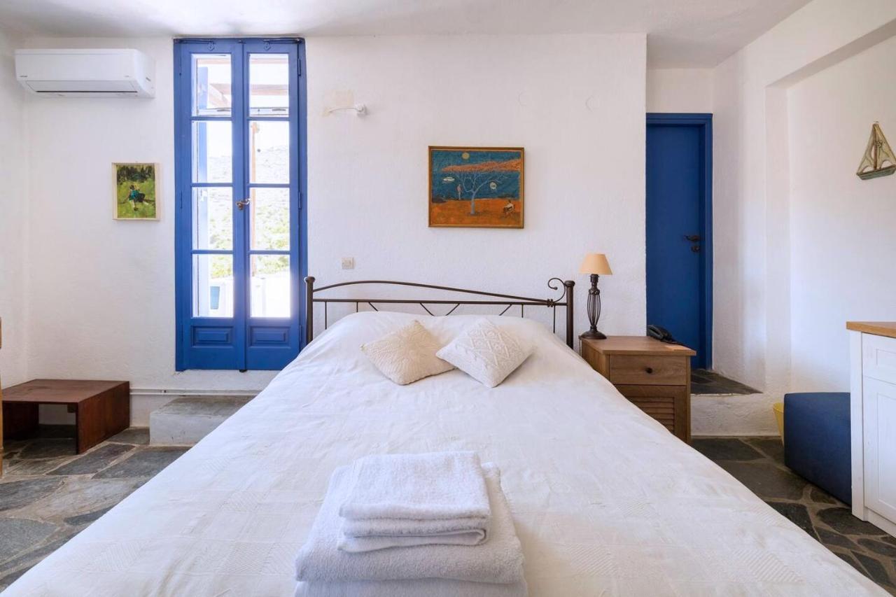 Traditional Village House On Kea Milopotamos  Bagian luar foto