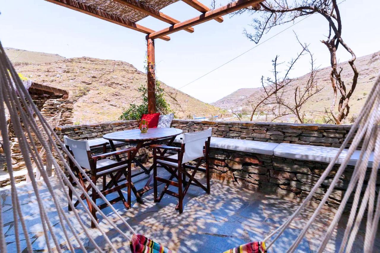 Traditional Village House On Kea Milopotamos  Bagian luar foto