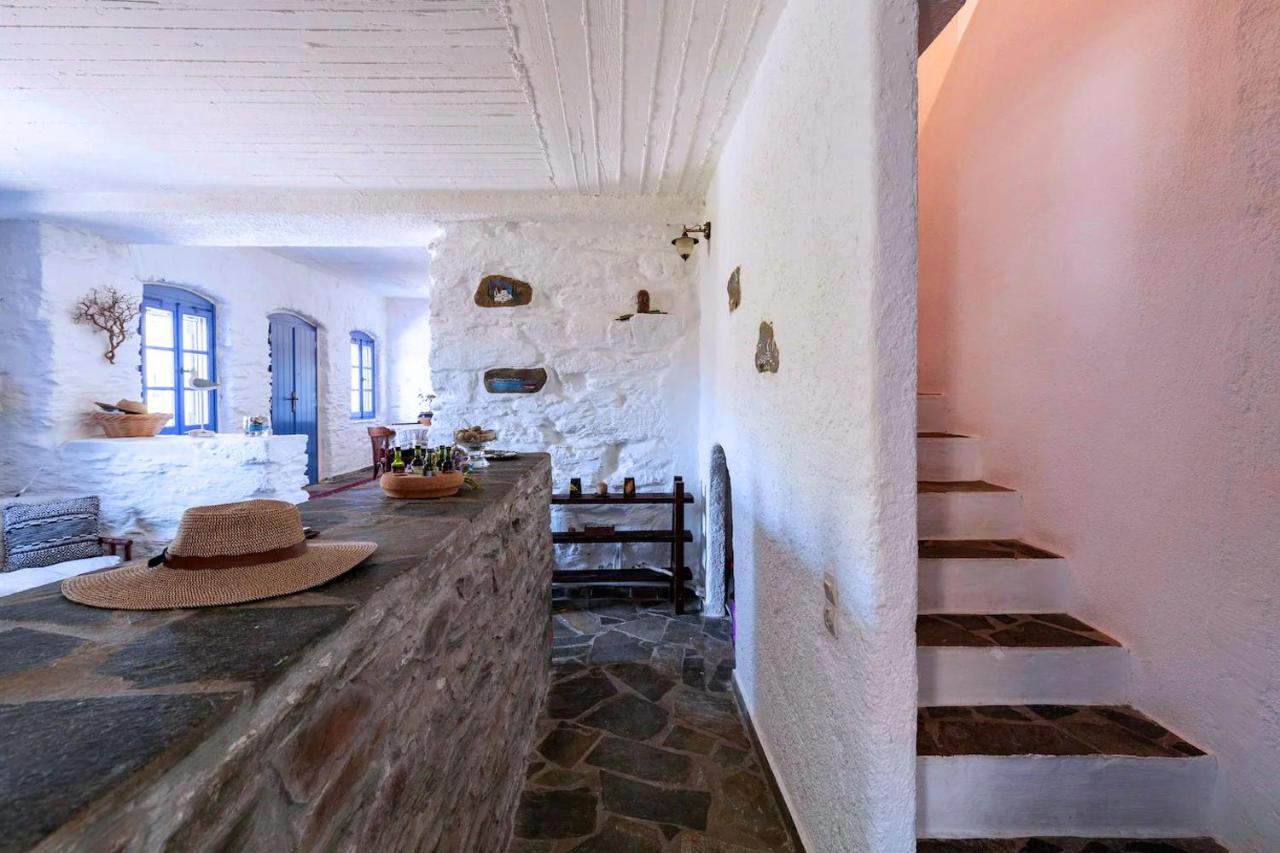 Traditional Village House On Kea Milopotamos  Bagian luar foto